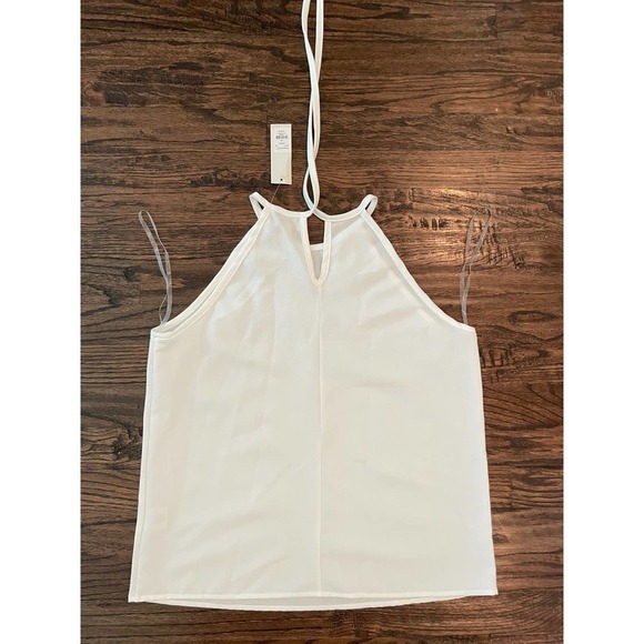NWT Jun & Ivy Ivory Sleeveless Halter Style Top - Small - Picture 3 of 4